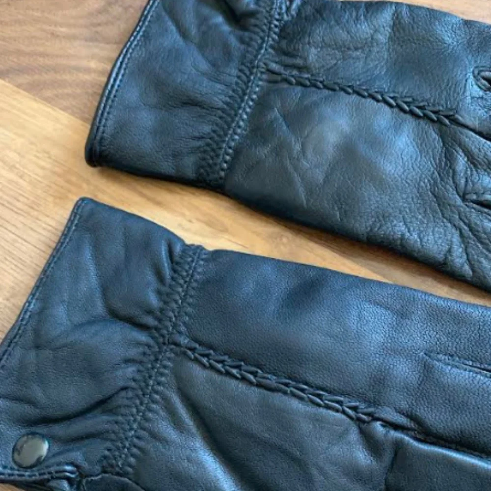 Vintage Leather Gloves